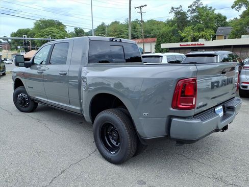 New 2026 RAM 3500 Laramie AWD/4WD image 6