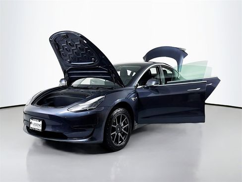 Used 2020 Tesla Model 3 Long Range image 26
