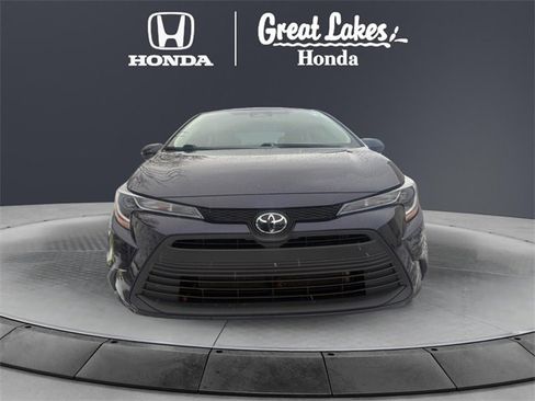 Used 2023 Toyota Corolla LE image 8