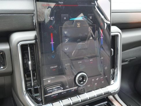 New 2026 GMC Yukon Denali w/ Sun & Power Step Package AWD/4WD image 54