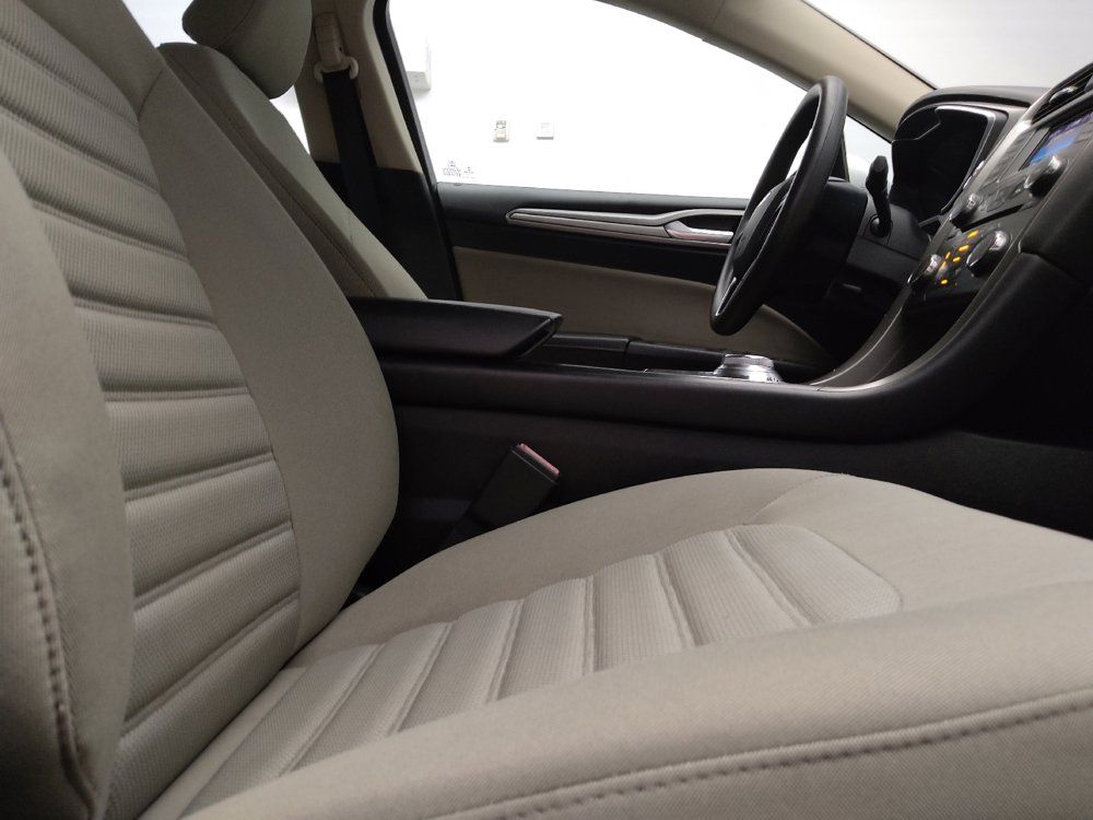 Used 2018 Ford Fusion S FWD image 21