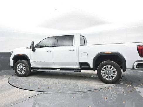 Used 2023 GMC Sierra 2500 Denali w/ Denali Ultimate Package image 2