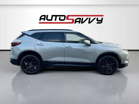 Used 2025 Chevrolet Blazer RS w/ Driver Confidence II Package AWD/4WD image 8