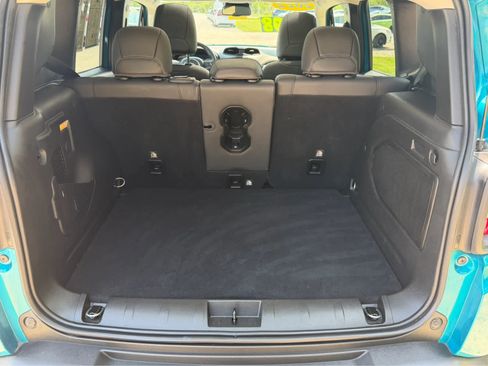 Used 2022 Jeep Renegade Limited w/ Sun, Sound & Wheels Group AWD/4WD image 43