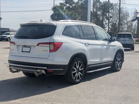 Used 2021 Honda Pilot Touring image 9