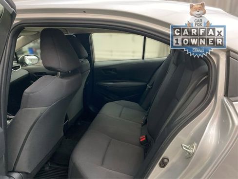Used 2022 Toyota Corolla LE image 11