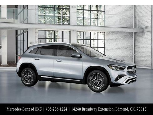 New 2026 Mercedes-Benz GLA 250 4MATIC image 13