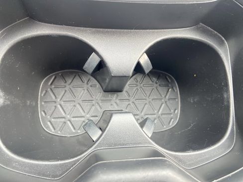 Used 2020 Toyota RAV4 XLE w/ Convenience Package AWD/4WD image 46