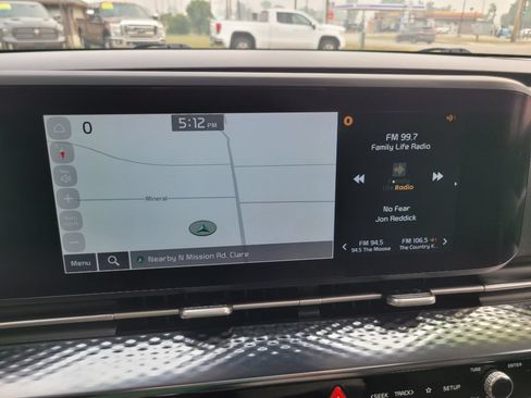Used 2023 Kia Carnival SX Prestige FWD image 31
