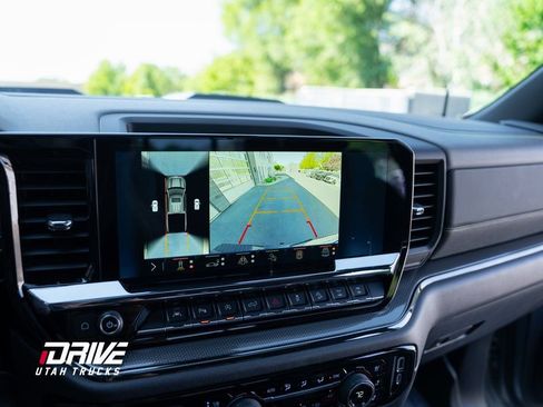 Used 2024 Chevrolet Silverado 1500 ZR2 w/ Technology Package image 39