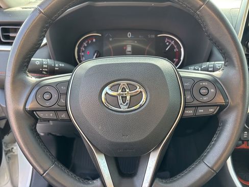 Used 2024 Toyota RAV4 Adventure AWD/4WD image 15