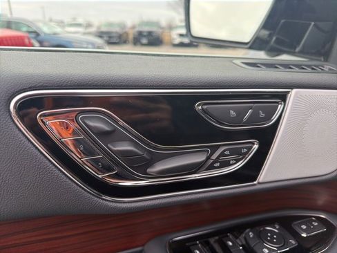 Certified 2022 Lincoln Navigator Reserve image 21