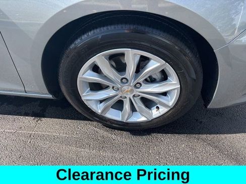 Used 2024 Chevrolet Malibu LT image 42