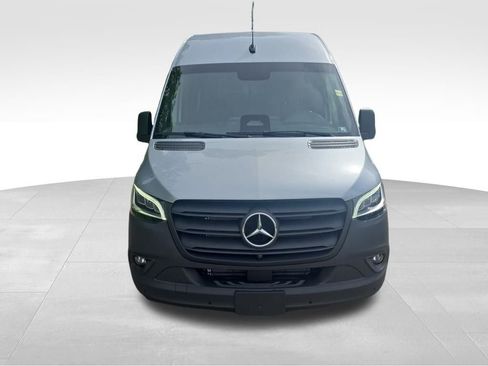 New 2025 Mercedes-Benz Sprinter 2500 image 8