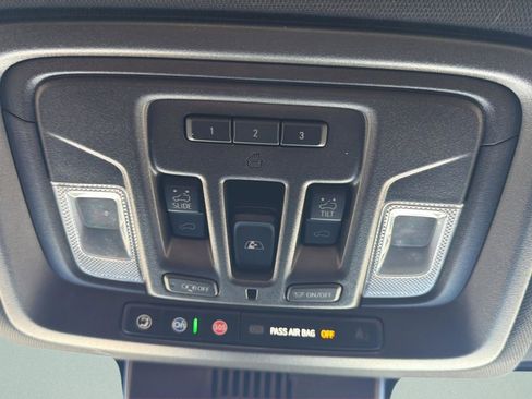 Used 2024 GMC Sierra 2500 AT4 w/ AT4 Premium Plus Package AWD/4WD image 31