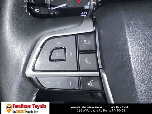 Certified 2024 Toyota Highlander LE AWD/4WD image 21