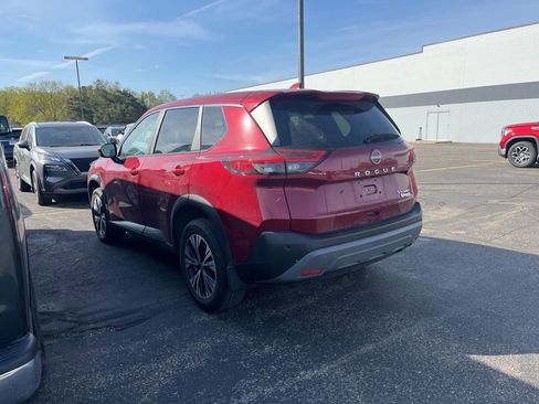 Used 2023 Nissan Rogue SV AWD/4WD image 5