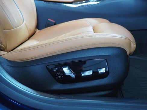 Used 2019 BMW 540i image 66