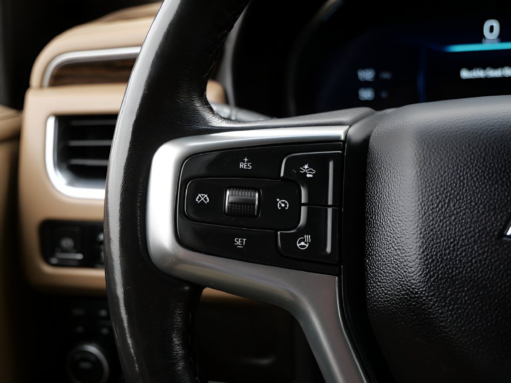 Used 2022 Chevrolet Suburban Premier AWD/4WD image 28
