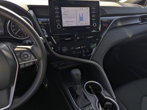 Used 2023 Toyota Camry LE image 10