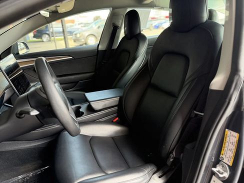 Used 2022 Tesla Model 3 Long Range AWD/4WD image 14