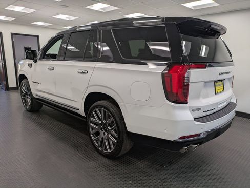 Used 2025 GMC Yukon Denali Ultimate image 6