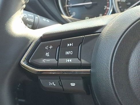 Used 2025 MAZDA CX-5 AWD 2.5 S w/ Preferred Package image 21