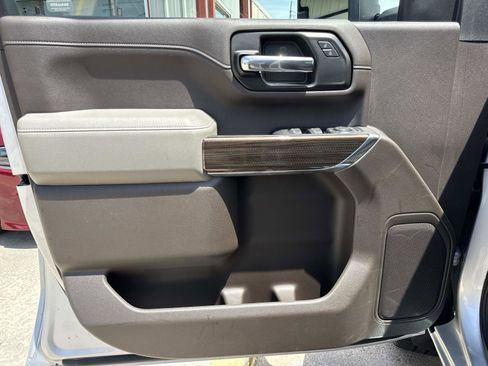 Used 2023 Chevrolet Silverado 2500 LT w/ Convenience Package AWD/4WD image 18