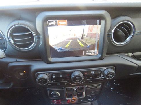 New 2023 Jeep Wrangler Rubicon w/ Steel Bumper Group image 22