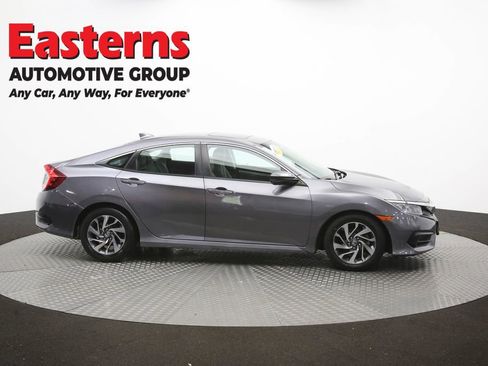 Used 2018 Honda Civic EX image 45