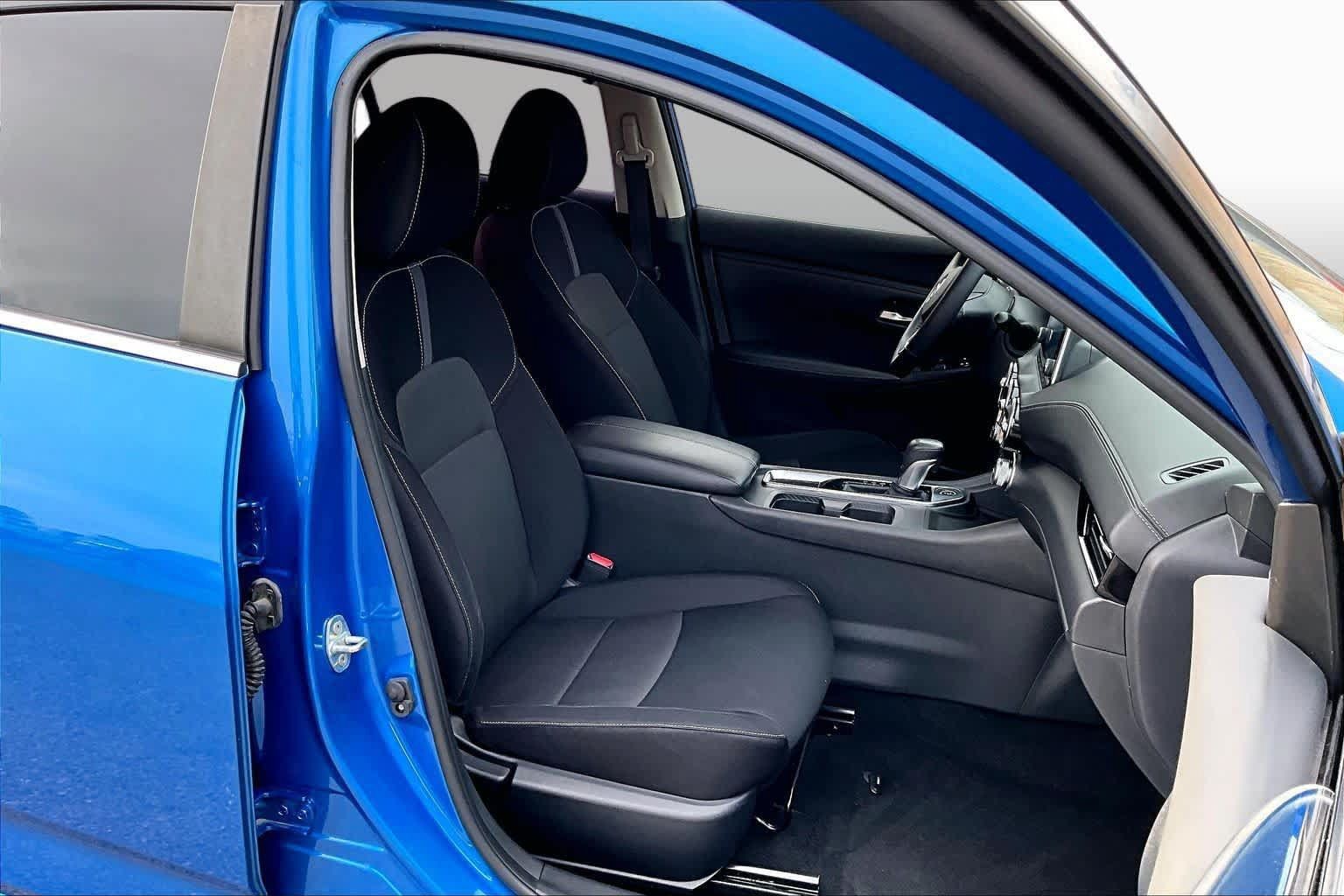 Used 2020 Nissan Sentra SV FWD image 9