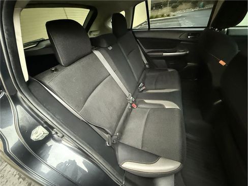 Used 2017 Subaru Crosstrek 2.0i Premium w/ Popular Package #2 image 16