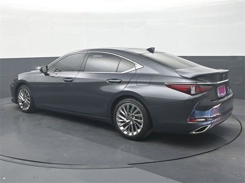 Used 2022 Lexus ES 350 Ultra Luxury image 5