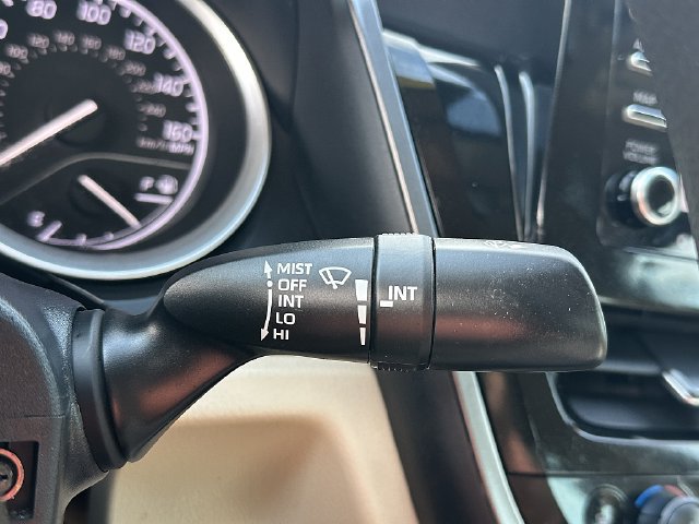 Used 2023 Toyota Camry LE FWD image 28