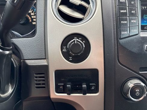 Used 2014 Ford F150 XLT w/ Equipment Group 302A Luxury AWD/4WD image 17