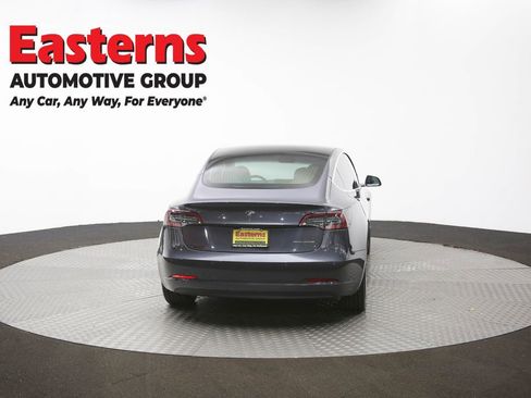 Used 2018 Tesla Model 3 Long Range AWD/4WD image 32