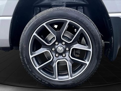 Used 2019 RAM 1500 Sport w/ Advanced Safety Group AWD/4WD image 35