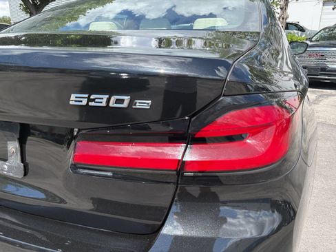 Used 2023 BMW 530e w/ Premium Package RWD image 32