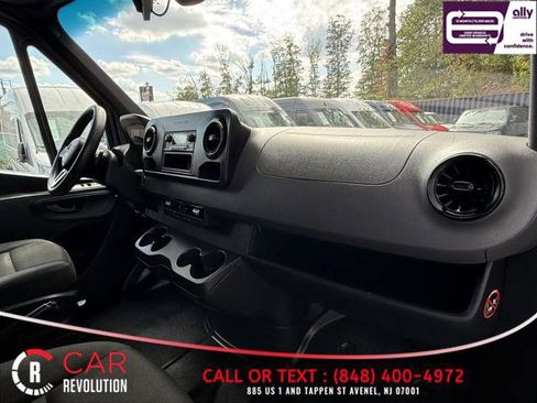 Used 2019 Mercedes-Benz Sprinter 170 image 33