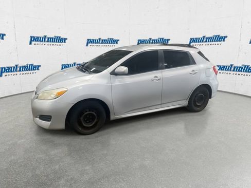 Used 2009 Toyota Matrix FWD image 5