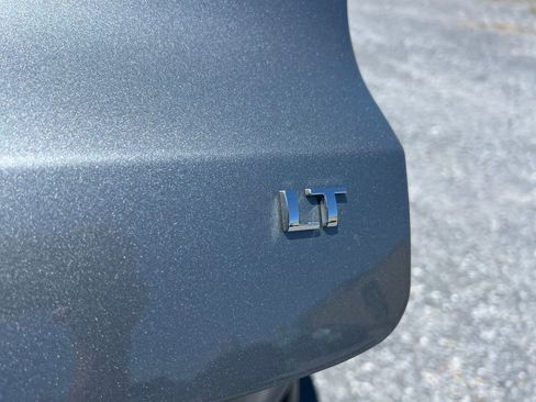 Used 2025 Chevrolet TrailBlazer LT AWD/4WD image 16