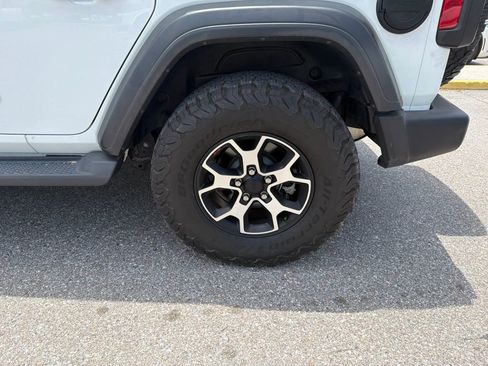 Used 2018 Jeep Wrangler Unlimited Sport S AWD/4WD image 8