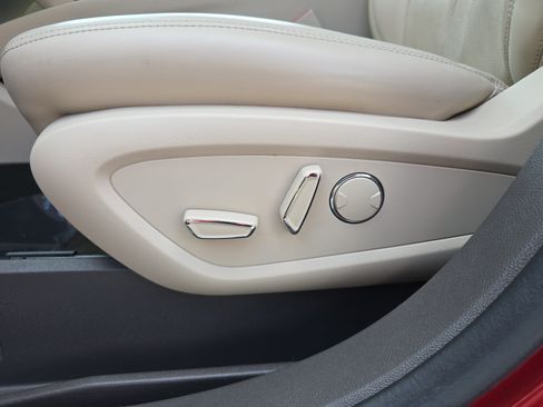Used 2019 Lincoln Nautilus Reserve FWD image 29