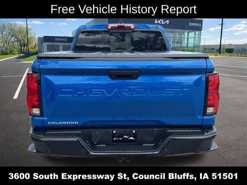 Used 2023 Chevrolet Colorado Z71 w/ Z71 Convenience Package 2 AWD/4WD image 5