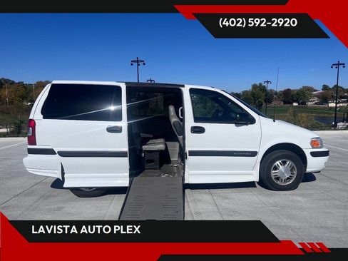 Used 2003 Chevrolet Venture Plus w/ Climate Package image 1