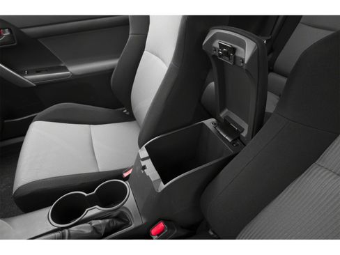 Used 2015 Scion tC FWD image 12