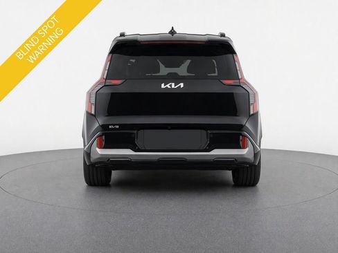 Certified 2024 Kia EV9 GT-Line AWD/4WD image 7