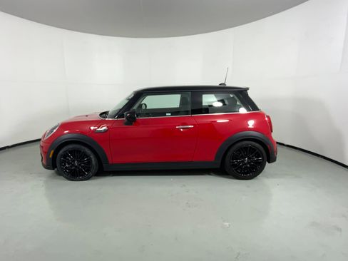 Used 2023 MINI Cooper S image 8
