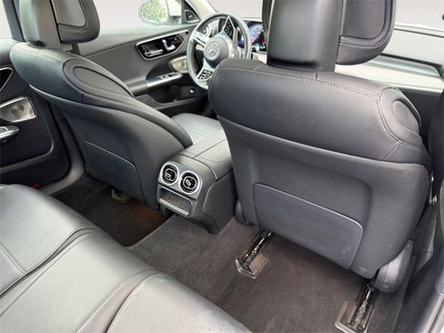 Used 2022 Mercedes-Benz C 300 C 300 image 25