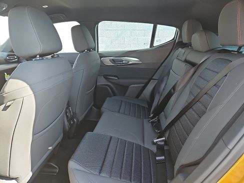 New 2025 Dodge Hornet GT image 4